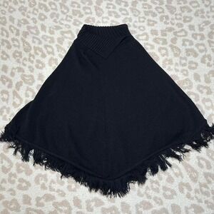 Vintage Knit Fringe Poncho – One Size